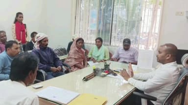 सेन्हा: सेन्हा अंचल थाना दिवस में ग्रामीणों के भूमि विवादों की सुनवाई हुई, कई मामलों का निपटारा