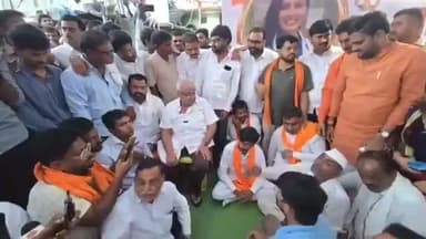 वडवणी: मनोज जरांगे पाटील यांनी आत्महत्या केलेल्या डॉक्टर संपदाच्या कुटुंबीयांची कवडगाव येथे जाऊन भेट घेतली