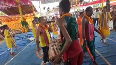 ଗୁଣୁପୁର: ଗୁଣପୁର ଶ୍ରୀ ଜଗନ୍ନାଥ ମନ୍ଦିର ପରିସରରେ ଚାଲିଛି ୨୪ପ୍ରହରୀ ନାମ ଯଜ୍ଞ ସହ ଅନ୍ନ ଯଜ୍ଞ କାର୍ଯ୍ୟକ୍ରମ ହଜାର ହଜାର ଭକ୍ତ ଙ୍କ ସମାଗମ