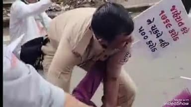 સિહોર: તાલુકા કોંગ્રેસ કમિટીએ મામલતદાર કચેરી ખાતે આવેદનપત્ર પાઠવ્યું, ખેડૂતો માટે વળતરની કરી માંગ