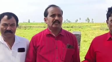 చిలుకూరు: రైతులకు ఎకరానికి రూ.30 వేలు ఇవ్వాలి: బేతవోలు గ్రామంలో సీపీఐ శ్రేణులు డిమాండ్