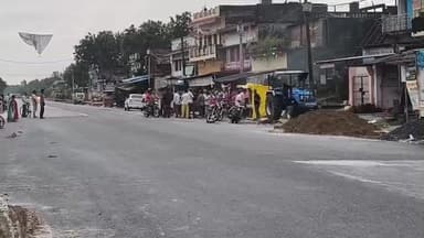 निचलौल: बरोहिया ढाला के पास खाद तस्करी की खबर बना रहे पत्रकार पर हुआ हमला, तीन के खिलाफ दर्ज हुआ मुकदमा