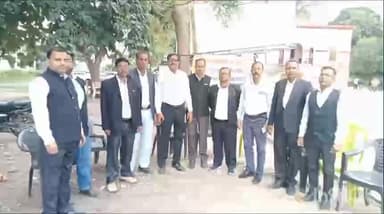 अमरिया: तहसील अमरिया में अधिवक्ताओं की 24वें दिन भ्रष्टाचार के खिलाफ हड़ताल जारी