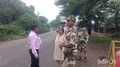 चरपोखरी: अंचला अधिकारी चंदन चौधरी ने चरपोखरी के चेक पोस्ट पर चलाया सघन वाहन जांच अभियान