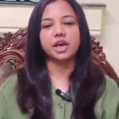 फलटण: फलटण येथील डॉ.संपदा मुंढे आत्महत्या प्रकरणावरून मंत्री जयकुमार गोरे यांचा घेतला रा.श. प.च्या मनाली भिलारे यांनी समाचार