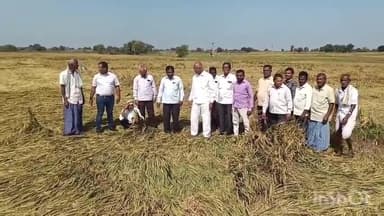 చిగురుమామిడి: తొక్కుడుబండ్ల వాగు మీద జారిపడి కాళ్లు చేతులు విరగొట్టుకుంటున్నారు : CPI జాతీయ కార్యవర్గ సభ్యుడు చాడ వెంకట్ రెడ్డి