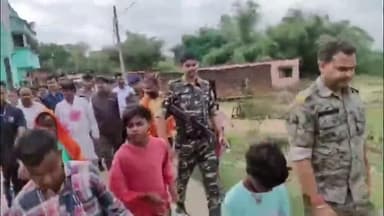 चंदनकियारी: जयतारा गांव में अमर शहीद लीलू, हीरू और पटल बाउरी के 48वें शहादत दिवस पर पहुंचे सांसद ढुल्लू महतो