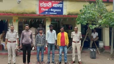 डंडारी: डंडारी पुलिस ने बांक चौक के पास नशे में हंगामा कर रहे चार लोगों को किया गिरफ्तार