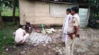 बेलसंड: परसौनी थाना परिसर में 87.8 लीटर नेपाली शराब का किया गया विनष्टीकरण