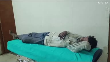 छोटी सरवन: डुंगरा गांव में पिकअप ने बाइक को चपेट में लिया, चाचा-भतीजे को लगी चोट, एमजी अस्पताल में उपचार जारी