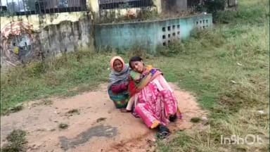चांदवा: लातेहार में स्वास्थ्य कर्मियों ने फिर मानवता को किया शर्मसार, आयुष्मान आरोग्य मंदिर के सामने तड़पती रही प्रसूता
