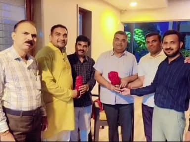 બાવળા: અખિલ ભારતીય રાષ્ટ્રીય શૈક્ષિક મહાસંઘના હોદ્દેદારોએ ધોળકાના ધારાસભ્યની શુભેચ્છા મુલાકાત લીધી