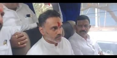 दापोली: अवकाळी पावसामुळे झालेल्या नुकसानीचे तीन दिवसात पंचनामे पूर्ण करण्याचे राज्यमंत्री योगेश कदम यांचे निर्देश