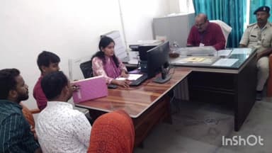 पुरैनी: पुरैनी मुख्यालय में जनता दरबार का आयोजन, जमीन के एक मामले का निष्पादन किया गया