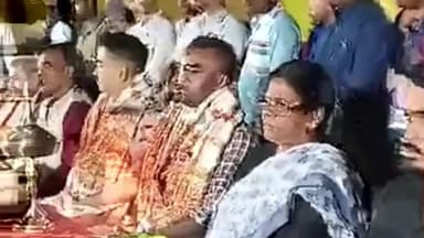 মানকাচৰ: ফকিৰগঞ্জ থানাৰ ভাৰপ্ৰাপ্ত আৰক্ষী বিষয়াক আনুমানিক বিদায় দিয়াৰ লগতে নতুনকৈ যোগদান কৰা আৰক্ষী বিষয়াৰ সম্বৰ্ধনা অনুষ্ঠান