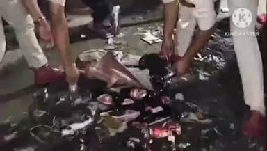 মৰিয়নি: দেৱেৰাপাৰ আৰু মৰিয়নিত সুৰাৰ বিৰুদ্ধে আৰক্ষীৰ অভিযান , নষ্ট প্ৰায় ২০ হাজাৰ টকা মূল্যৰ অবৈধ ভাৱে মজুত কৰা সুৰা