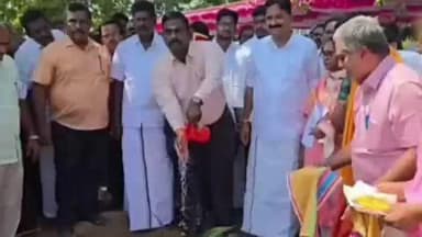 பர்கூர்: உள்ளாட்சி தினத்தை முன்னிட்டு, அஞ்சூர் ஊராட்சியில், கிராம சபை கூட்டம் மாவட்ட ஆட்சியர் தினேஷ்குமார்,பர்கூர் சட்டமன்ற உறுப்பினர் மதியழகன் பங்கேற்பு