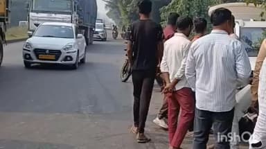 हर्रैया: कप्तानगंज थाना क्षेत्र के कटरी के पास कार नीलगाय से टकराई, कार सवार बाल-बाल बचे