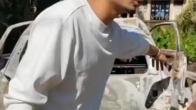 করিমগঞ্জ: সেটেলমেন্টের ARC রোডে চাঞ্চল্যকর অগ্নিকাণ্ড,দুষ্কৃতীরা একটি গাড়ি জ্বালিয়ে দেওয়ার অভিযোগ