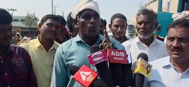 బెలా: బేల మండల వ్యవసాయ మార్కెట్ యార్డులో సోయా పంట కొనుగోలు చేపట్టాలని కోరుతూ రైతులు అంతరాష్ట్ర రహదారిపై రాస్తారోకో