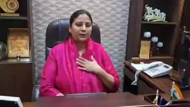 मुरादाबाद: मझोला थाना क्षेत्र में सपा विधायक पिंकी यादव के पड़ोस में निर्यातक के यहां हुई लूट मामले में सरकार और पुलिस पर हमला