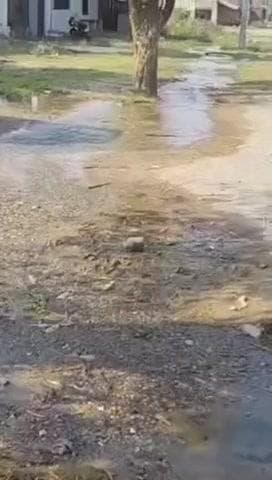 बेहट: मगनपुरा में पानी ना आने से ग्रामीणों का फूटा गुस्सा, लापरवाही का आरोप लगाकर किया विरोध