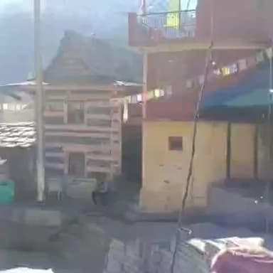 सांगला: किन्नौर के कामरू गाँव से दीवाल पर्व की तस्वीरें आईं सामने, देवता बद्री विशाल देते हैं लोगों को आशीर्वाद