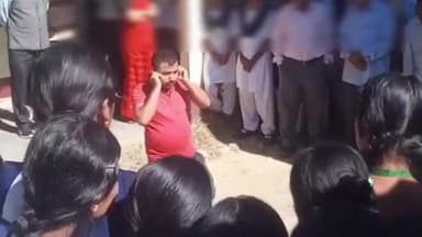 পশ্চিম ডিব্ৰুগড়: নিজ ছাত্ৰীক অসৎ কাৰ্য কৰি গ্ৰেপ্তাৰ লেজাই উচ্চতৰ মাধ্যমিক বিদ্যালয়ৰ শিক্ষক আতোৱাৰ ৰহমান