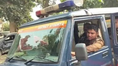 मिल्कीपुर: डोभियारा लाला का पुरवा में हिस्ट्रीशीटर को पकड़ने गई कुमारगंज की पुलिस टीम पर हुआ हमला, गांव पुलिस छावनी में तब्दील