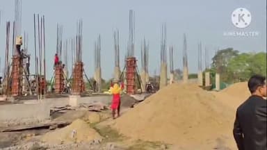 खलारी: विधायक सुरेश बैठा ने खलारी में अस्पताल का निर्माण कार्य रुकवाया