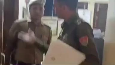 अम्बाला: अंबाला मेंआपरेशन ‘‘टरैक डाउन’’ के तहत पी0ओ0/बेलजम्परों के खिलाफ विशेष अभियान के दौरान लगभग 01 वर्ष से वांछित आरोपी काबू