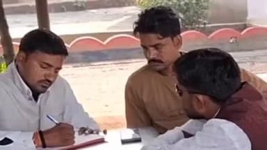 झांसी: पलीदा गांव के प्रधान के घर पर देर रात अज्ञात लोगों ने की फायरिंग, पुलिस मामले की जांच में जुटी