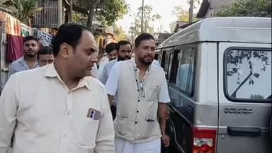 মাটিগাড়া: বার্থডে পার্টিতে যাওয়ার নাম করে শিলিগুড়ির পঞ্চানন কলোনি নিখোঁজ নাবালিকার পরিবারের সঙ্গে দেখা করেন বিধায়ক শংকর ঘোষ