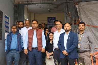 लखीसराय: ज़िला पदाधिकारी ने ईबीएम वेयरहाउस का किया निरीक्षण