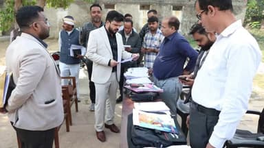 रामपुर: गुरुवार को जिलाधिकारी अजय कुमार द्विवेदी ने SIR कार्यों का किया औचक निरीक्षण