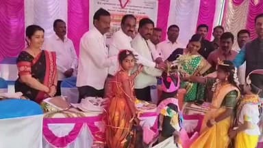 ಮೊಳಕಾಲ್ಮುರು: ಚಿಕ್ಕೋಬನಹಳ್ಳಿ ಗ್ರಾಮದ ಸರ್ಕಾರಿ ಪ್ರಾಥಮಿಕ ಶಾಲೆಯಲ್ಲಿ ಪ್ರತಿಭಾ ಕಾರಂಜಿ ಮತ್ತು ಕಲೋತ್ಸವ