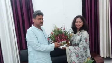 केसरिया: केसरिया से नवनिर्वाचित विधायक शालिनी मिश्रा ने सुनील कुमार को मंत्री पद की शपथ लेने पर दी हार्दिक बधाई एवं शुभकामनाएं