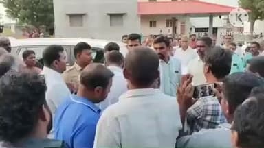 மண்மங்கலம்: வெண்ணை மலையில் திருத்தொண்டர் அறக்கட்டளை நிர்வாகி வாகனத்தை பொதுமக்கள் முற்றுகை