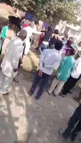 #अमरोहा में दबंगों के हौसले हुए बुलंद,परिवार पर लाठी-डंडों से जानलेवा हमला किया ✍️पीड़ित परिवार कार्रवाई के लिए दर-दर