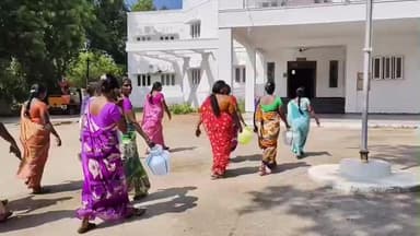 உளுந்தூர்பேட்டை: பத்து நாட்களாக குடிநீர் வழங்கப்படாதவை கண்டித்து உளுந்தூர் காலனி பகுதியைச் சேர்ந்த பெண்கள் காலி குடங்களுடன் நகராட்சி அலுவலகத்தை முற்றுகை