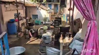 காரைக்குடி: காரைக்குடியில் வீட்டு சமையலறையில் தீ விபத்து
தீயணைப்பு துறை உதவியால் பெரிய விபத்து தவிர்ப்பு