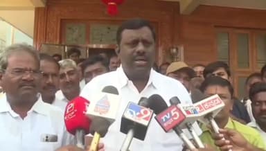 ಕೊಪ್ಪಳ: ಎರಡುವರೆ ವರ್ಷ ಪೂರೈಸಿದ ರಾಜ್ಯ ಸರ್ಕಾರ ಸಿಎಂ ಸಿದ್ದರಾಮಯ್ಯನವರು ಉತ್ತಮ ಆಡಳಿತ ನೀಡಿದ್ದಾರೆ ನಗರದಲ್ಲಿ ಶಾಸಕ ರಾಘವೇಂದ್ರ ಹಿಟ್ನಾಳ ಹೇಳಿಕೆ