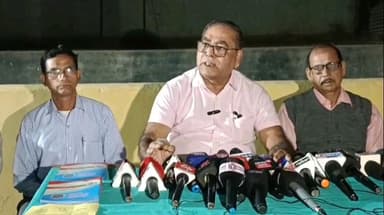 বৰভাগ: নলবাৰী বৰভাগৰ সোণকুৰিহা যুৱক জ্যোতি সংঘৰ গৌৰৱোজ্জ্বল হীৰক জয়ন্তী সন্দৰ্ভত উদ্যোক্তাৰ সংবাদমেল