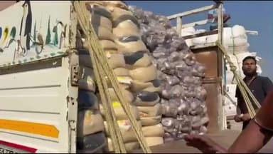 মাটিয়া: দহিকটা সংৰক্ষিত বনাঞ্চলৰ উচ্ছেদিত শিবিৰত জমিয়ত-ই-উলেমা আৰু আমছুৰ খাদ্য সামগ্রী বিতৰণ