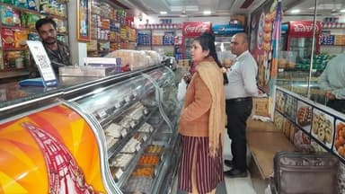 खाद्य सुरक्षा प्रशासन विभाग द्वारा पथरिया नगर स्थित मिठाई दुकानों का किया गया औचक निरीक्षण
==
मावा कतली स्वीट एवं दूध का...