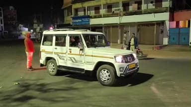 ବାରିପଦା ମ୍ୟୁନିସିପାଲଟି: ବାରିପଦା ଟାଉନ ପୋଲିସ ପକ୍ଷରୁ ମଧ୍ଯରାତ୍ରୀରେ କୃଷ୍ଣଚନ୍ଦ୍ର ଗୋଲେଇ ଠାରେ ଚାଲିଛି ଧର ପକଡ