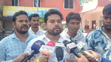 ବଲାଙ୍ଗୀର: ହ୍ୟୁମାନ ସାଗରଙ୍କ ମୃତ୍ୟୁକୁ ନେଇ ଆଦର୍ଶ ଥାନାରେ ଥାନାରେ କୋଶଳ ବାଦୀ ସଂଘଠନ ପକ୍ଷରୁ ଅଭିଯୋଗ କରି ରଖିଲେ ପ୍ରତିକ୍ରିୟା