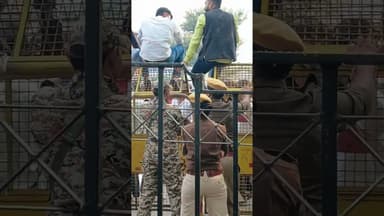 कलेक्ट्रेट पर हुवा जमकर हंगामा #satyawadimedia #dausacollector #college #thesatyawadishow #boltadaus