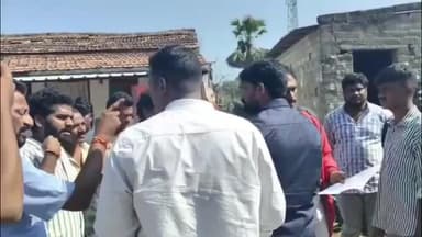 ఏటూరునాగారం: ఏటునాగారంలో మత ప్రచారాన్ని అడ్డుకున్న స్థానికులు