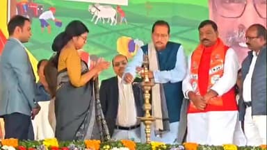 लेस्लीगंज: झारखंड: वित्त मंत्री राधाकृष्ण किशोर ने निलांबर-पितांबरपुर प्रखंड में सेवा सप्ताह कार्यक्रम का किया उद्घाटन